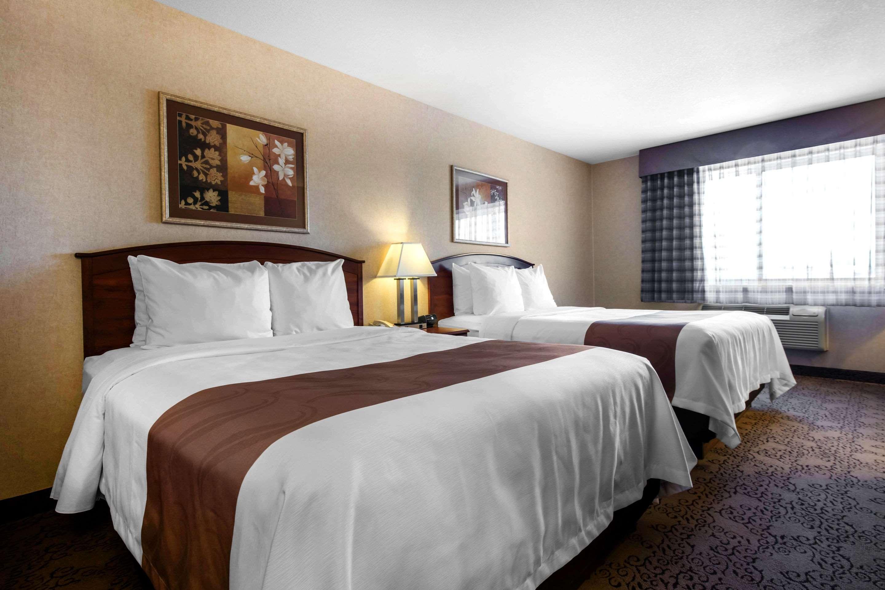 Quality Inn Burlington Exterior photo