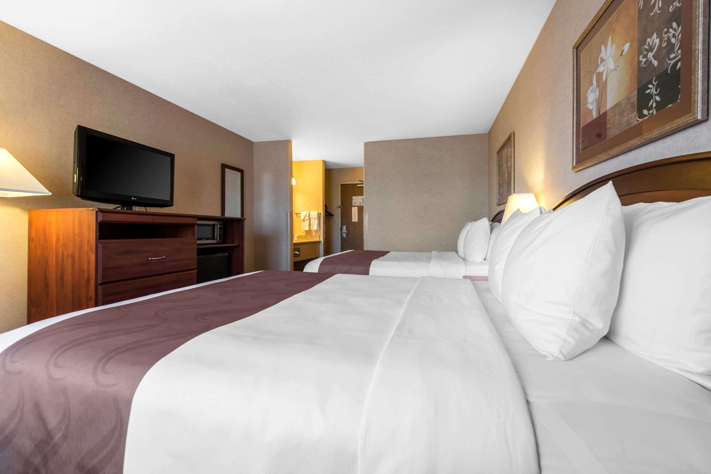 Quality Inn Burlington Exterior photo